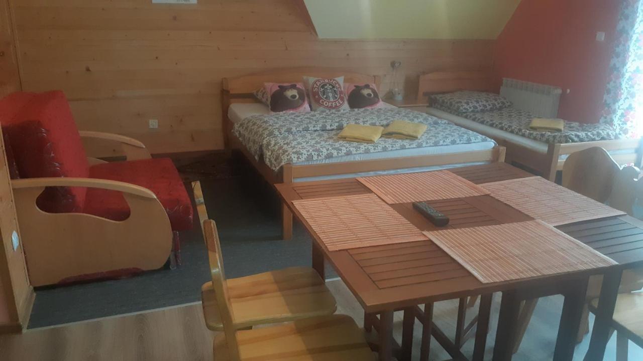 Apartamenty I Pokoje Goscinne Nowita Zakopane Bagian luar foto