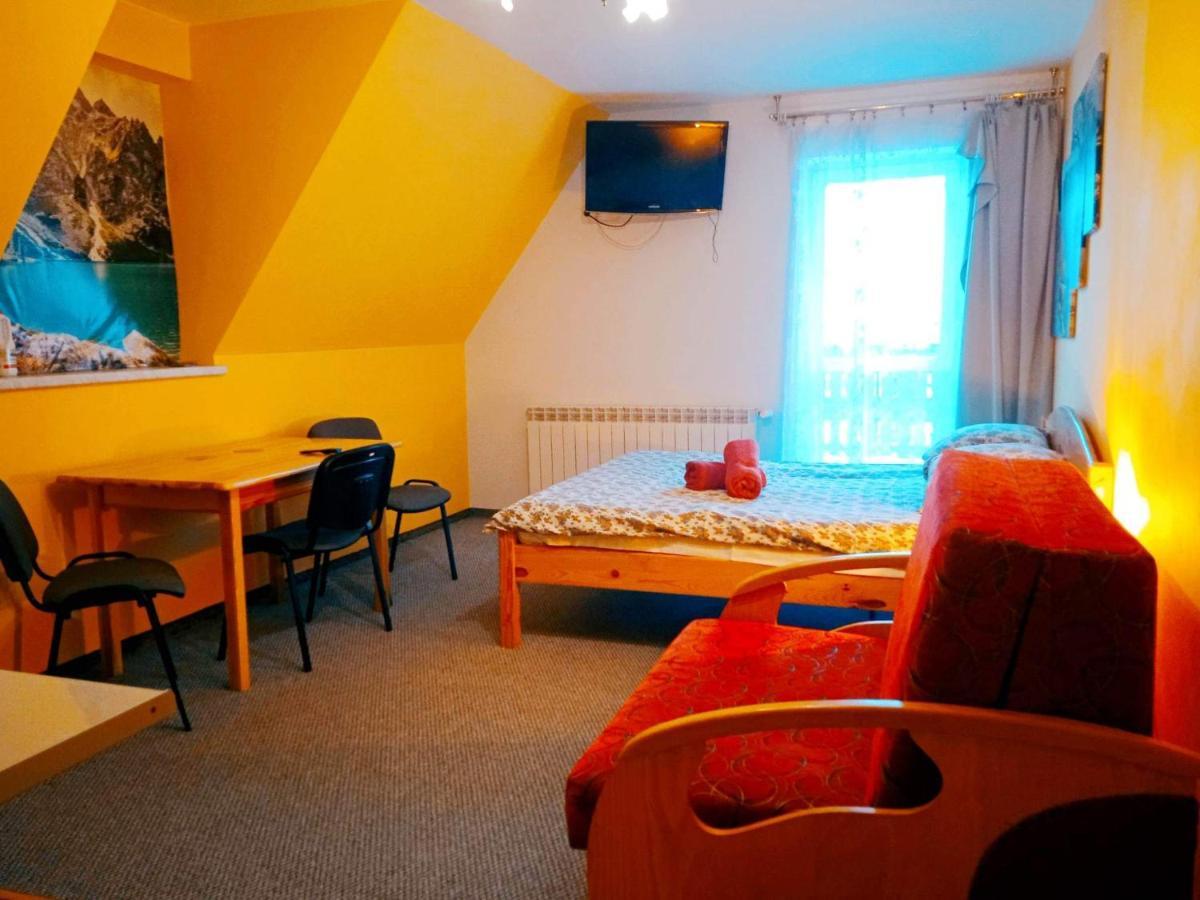 Apartamenty I Pokoje Goscinne Nowita Zakopane Bagian luar foto