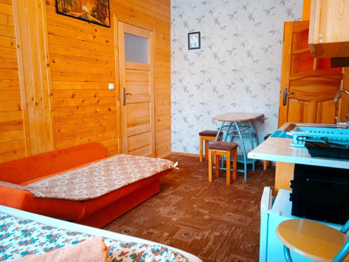 Apartamenty I Pokoje Goscinne Nowita Zakopane Bagian luar foto