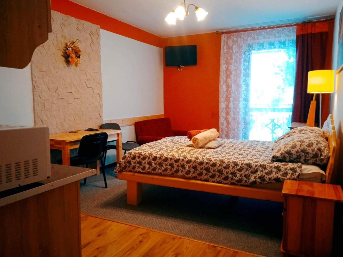 Apartamenty I Pokoje Goscinne Nowita Zakopane Bagian luar foto