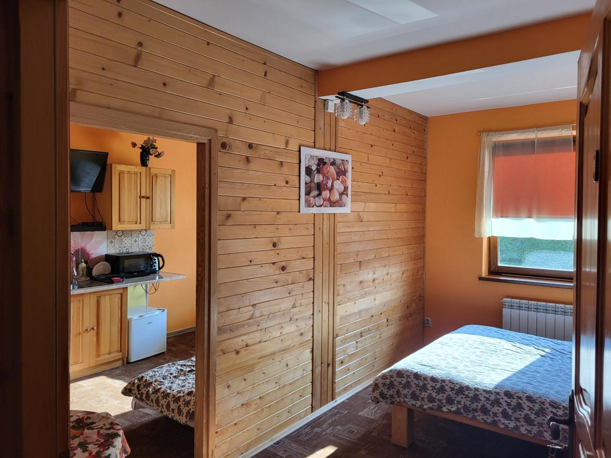 Apartamenty I Pokoje Goscinne Nowita Zakopane Ruang foto