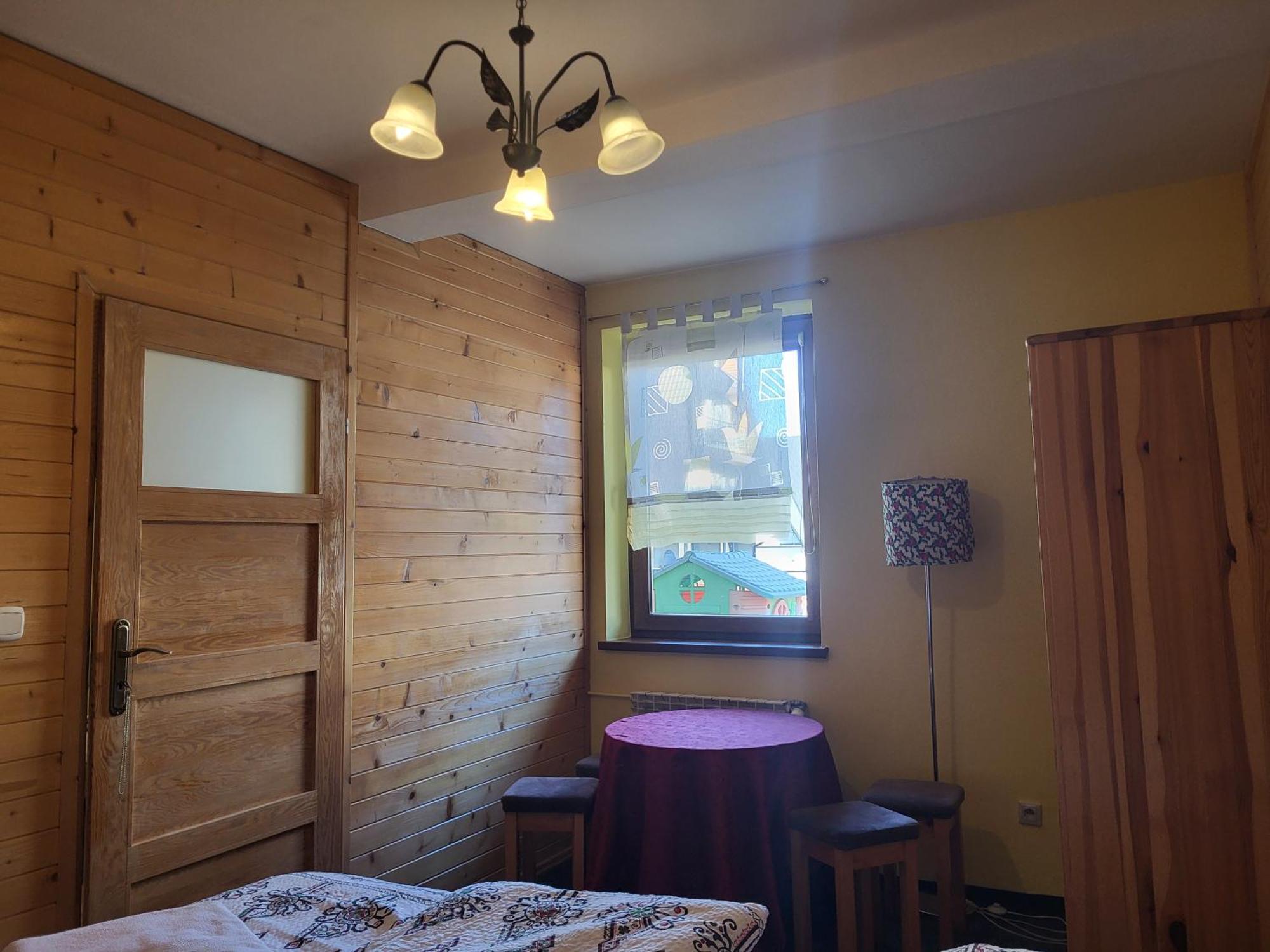 Apartamenty I Pokoje Goscinne Nowita Zakopane Bagian luar foto