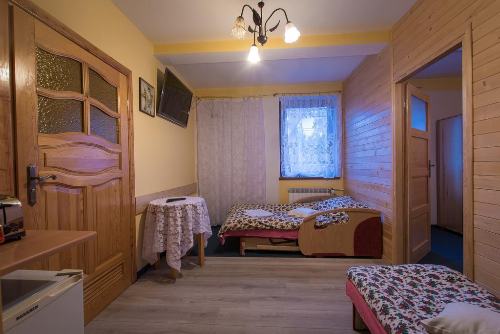 Apartamenty I Pokoje Goscinne Nowita Zakopane Bagian luar foto